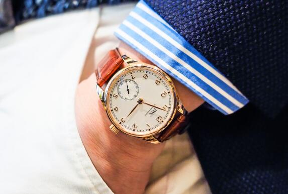 IWC Portugieser replica is good choice for gentle men.